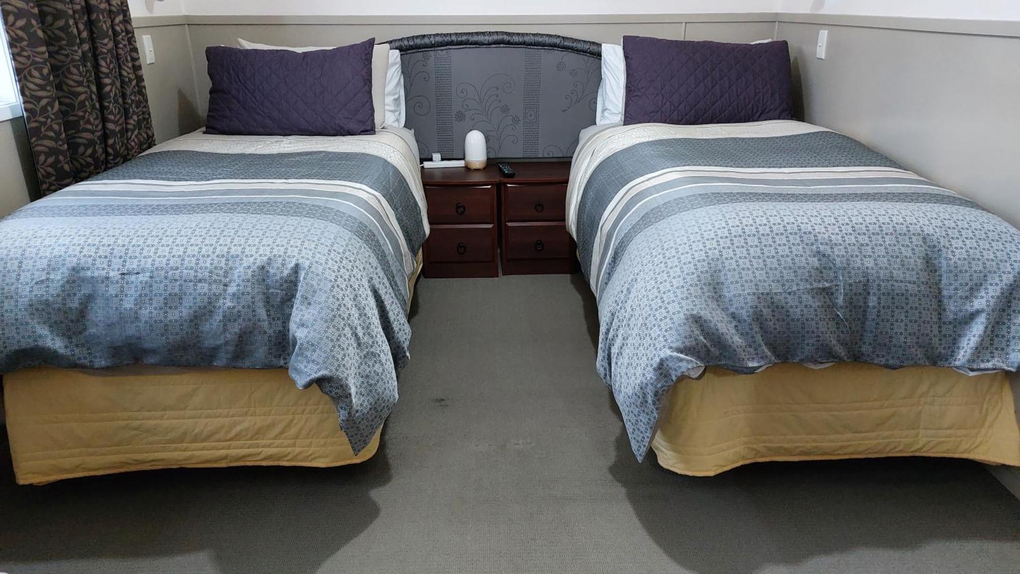 Bed And Breakfast Happy Home Taupo Accommodation Экстерьер фото