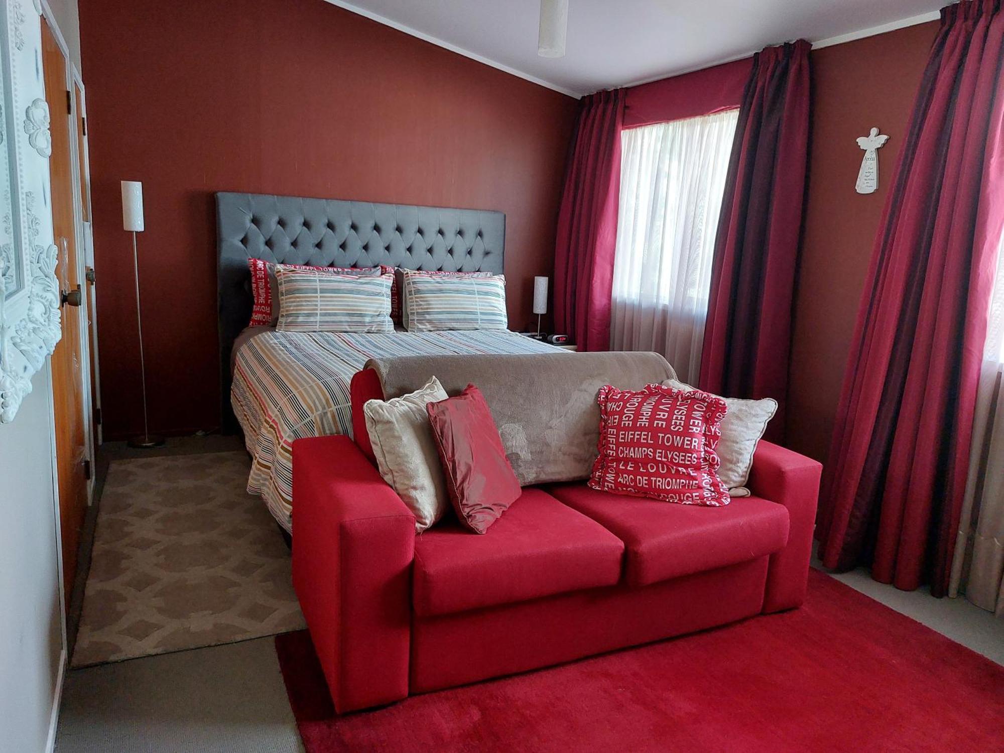 Bed And Breakfast Happy Home Taupo Accommodation Экстерьер фото